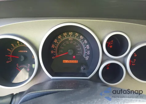 2010 Toyota Tundra Grade 5.7L V8 z USA, uszkodzony, nr VIN 5TFEY5F12AX082799